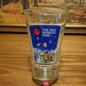 🌎 Vtg 1982 Worlds Fair Glass Knoxville Tennessee
